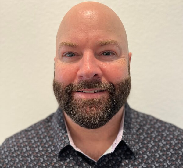 DR. SETH THOMPSON